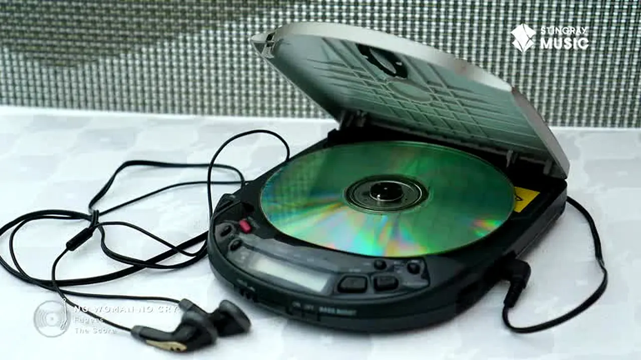 Nothin' But 90s live