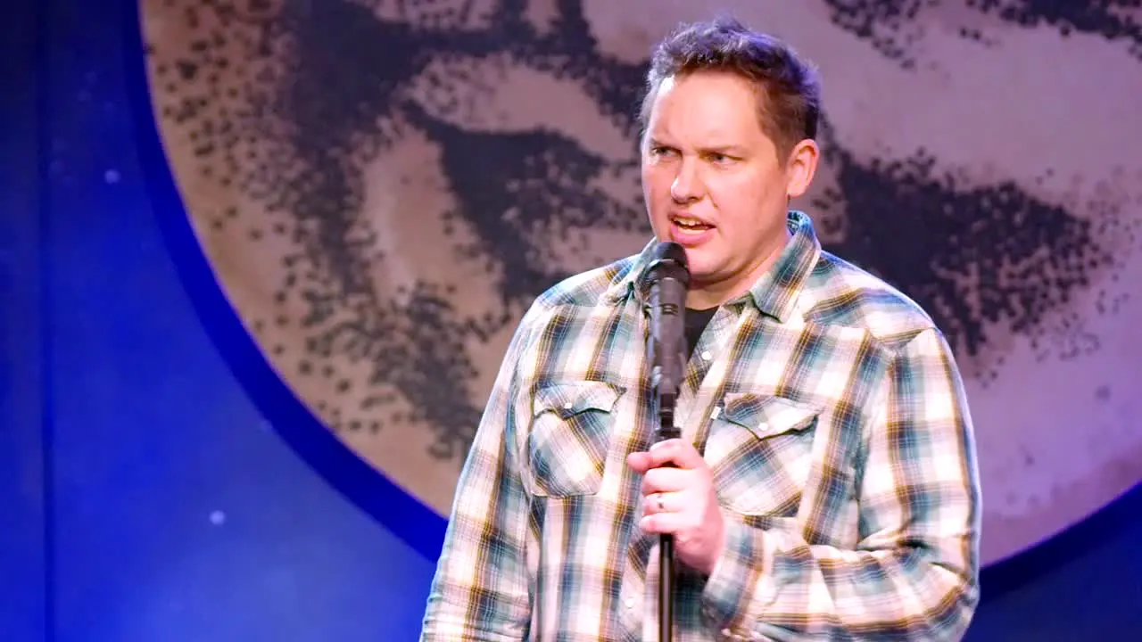 DryBar Comedy live