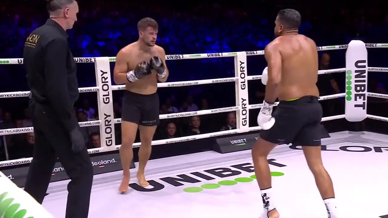GLORY Kickboxing live
