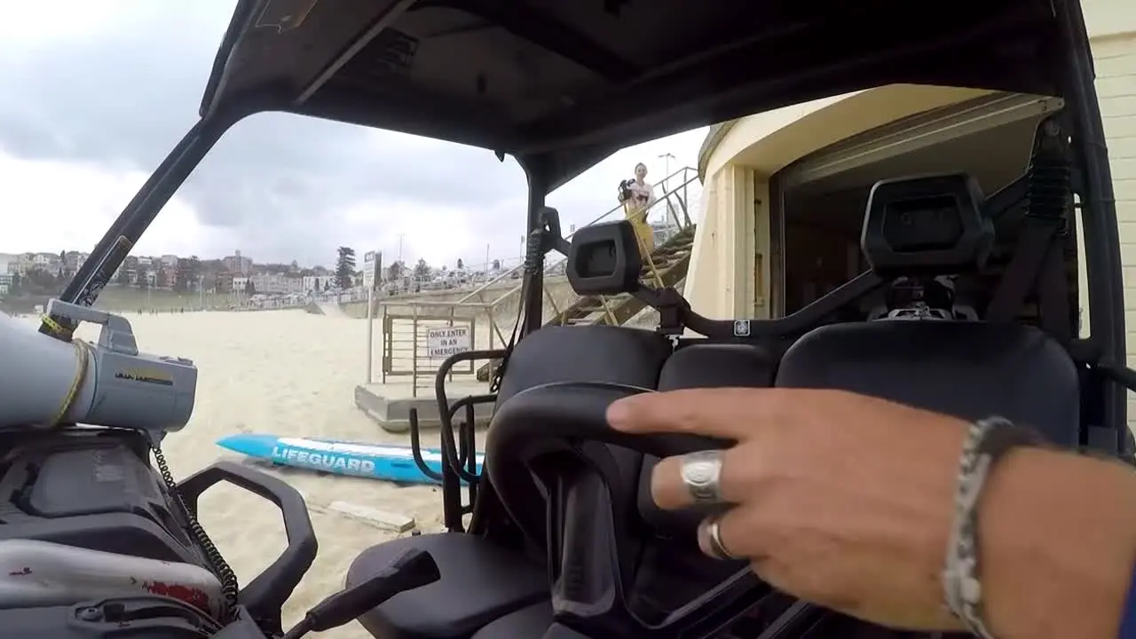 Bondi Rescue — прямой эфир