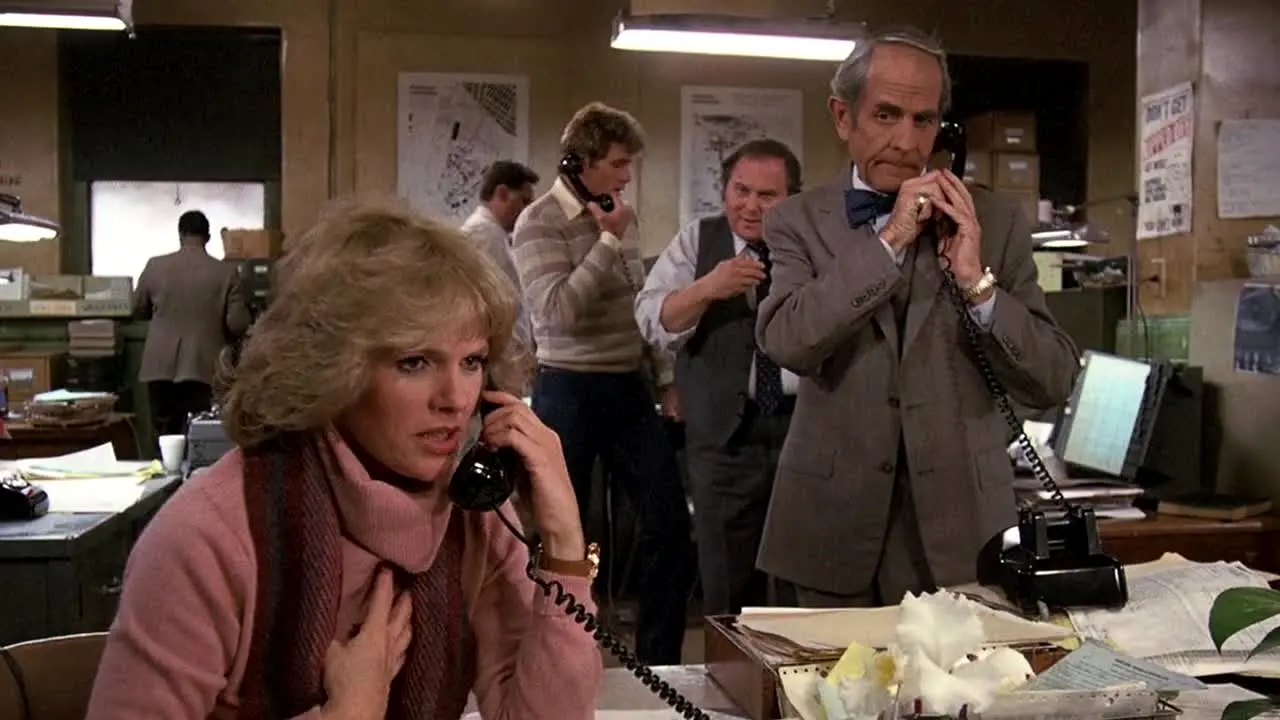 Cagney & Lacey live