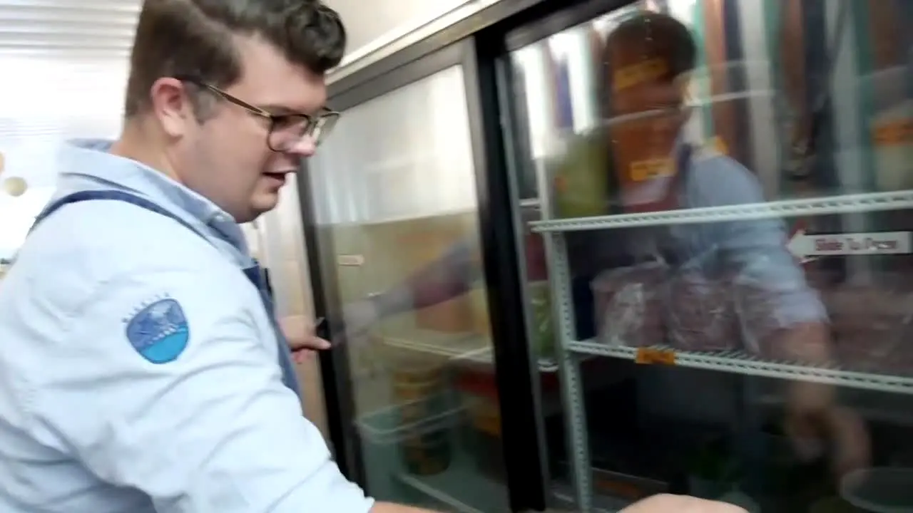 Travel & Food TV live