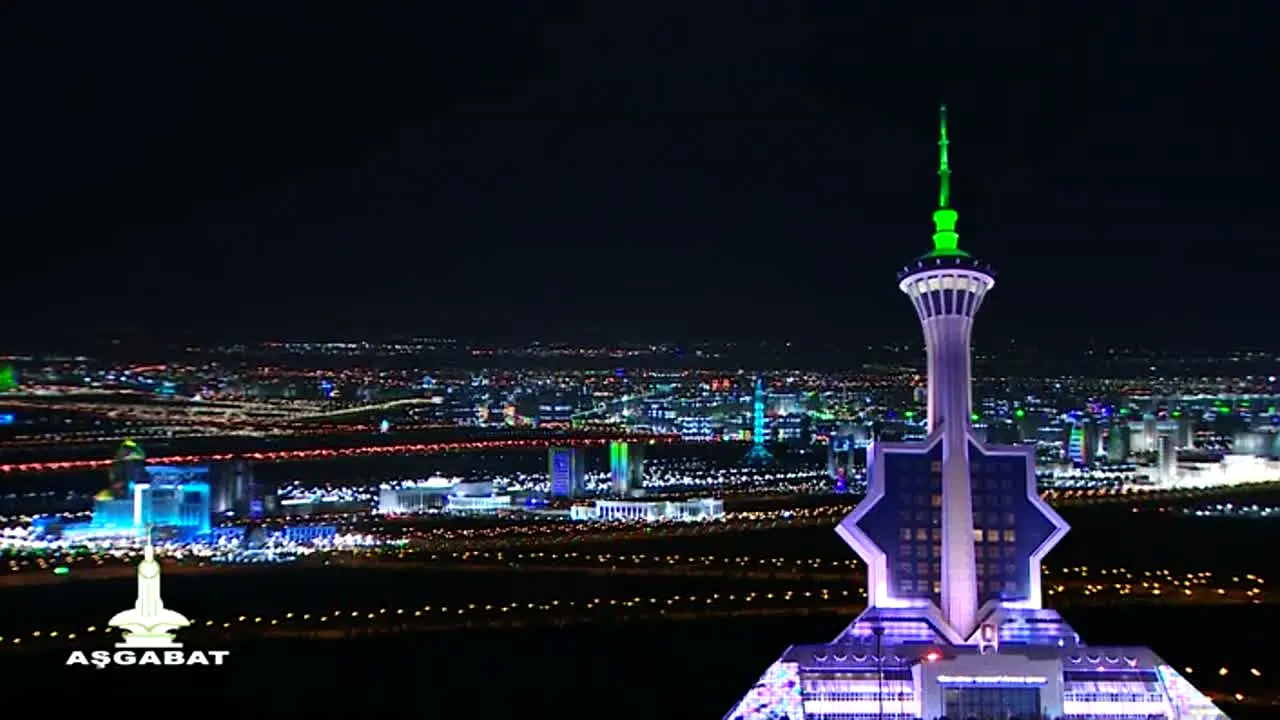 Aşgabat na żywo