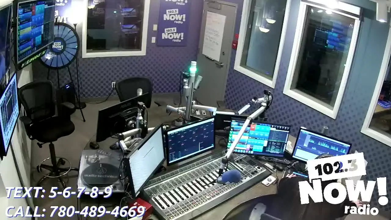 CKNO-FM live