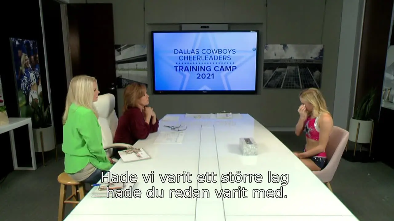 Dallas Cowboys Cheerleaders live