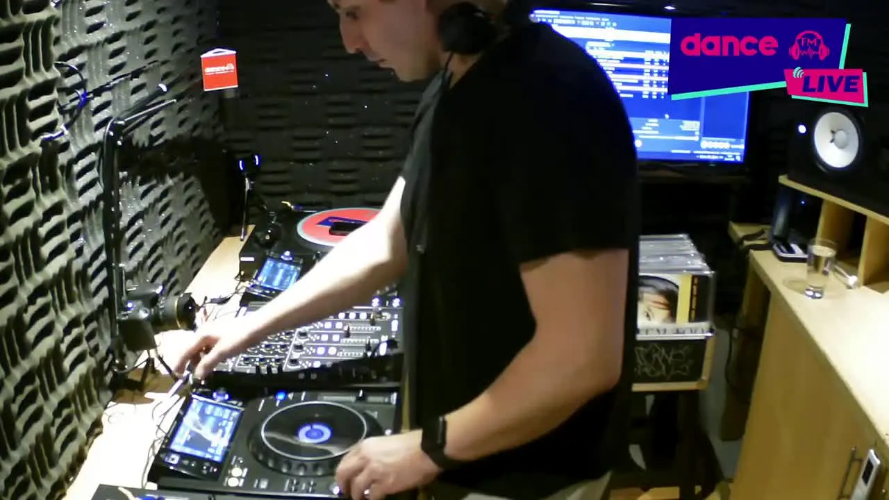 Dance FM en direct