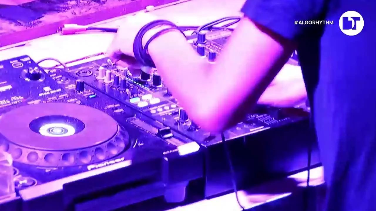 DanceTV Algorhythm in diretta