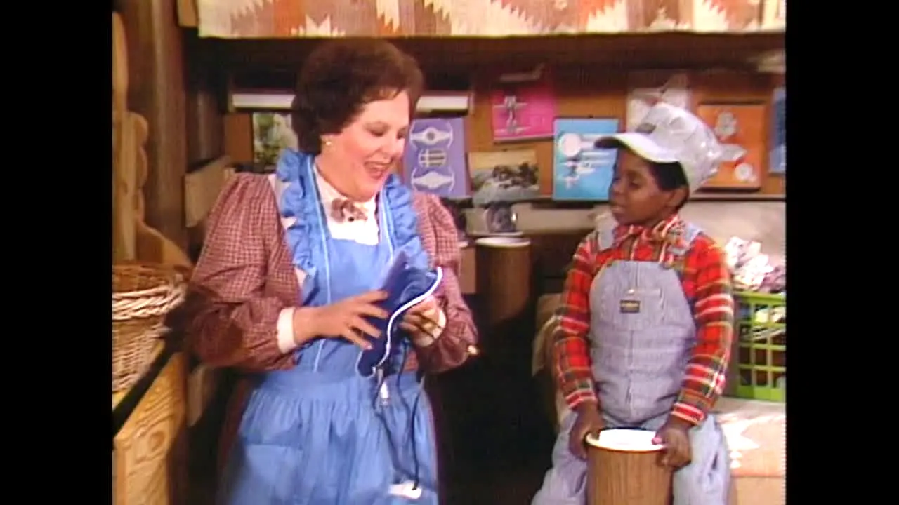 Diff'rent Strokes Arnold live