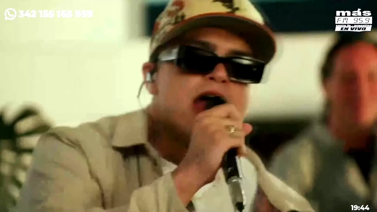 Mas FM live