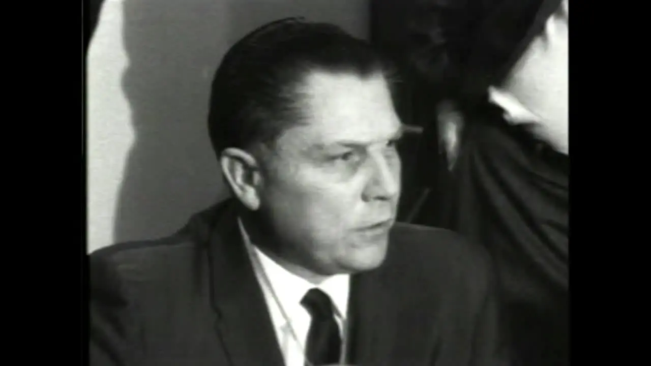 Pluto TV History na żywo