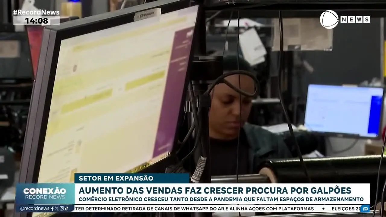 Pluto TV Record News live