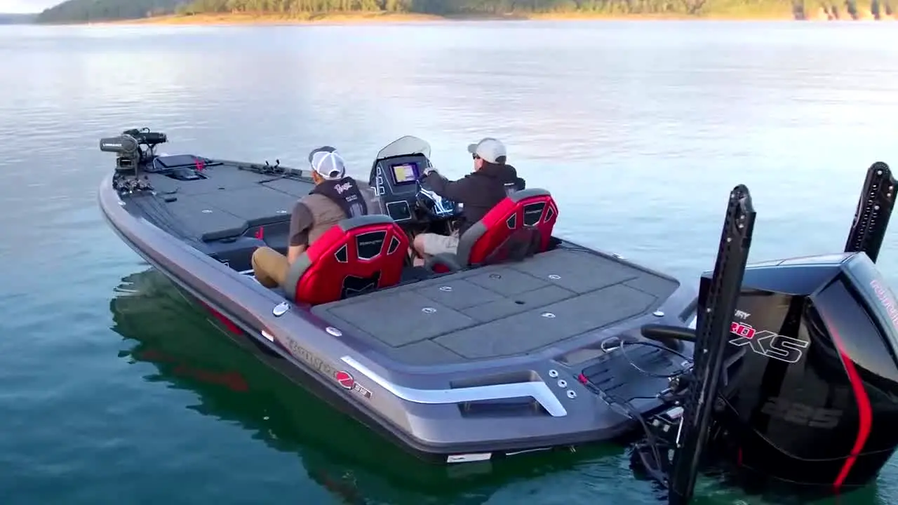 Pursuit Channel live