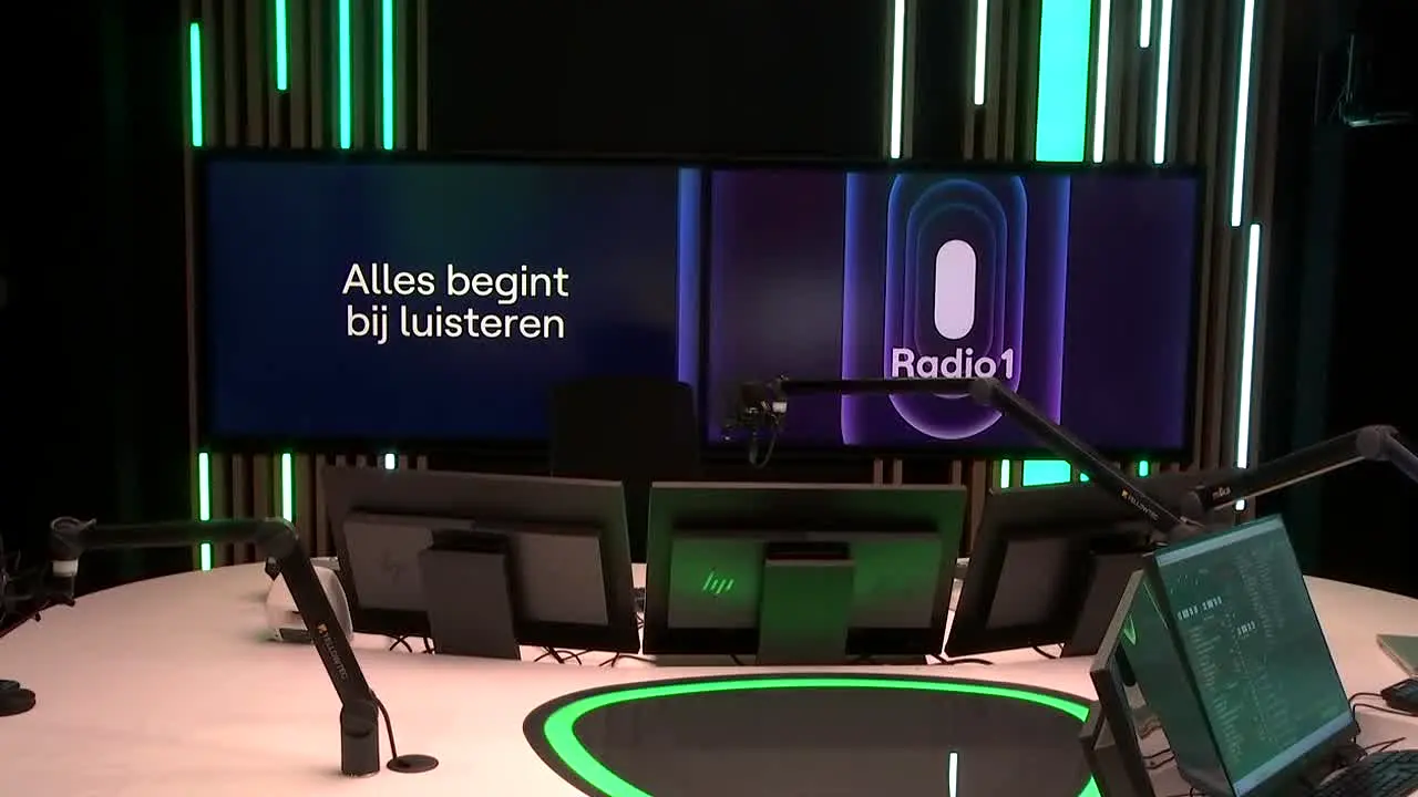 Radio 1 live