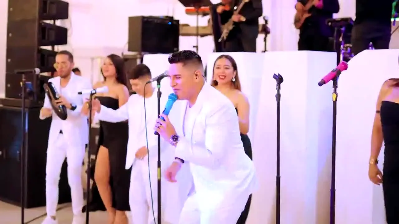 Radio Chalaca ao vivo