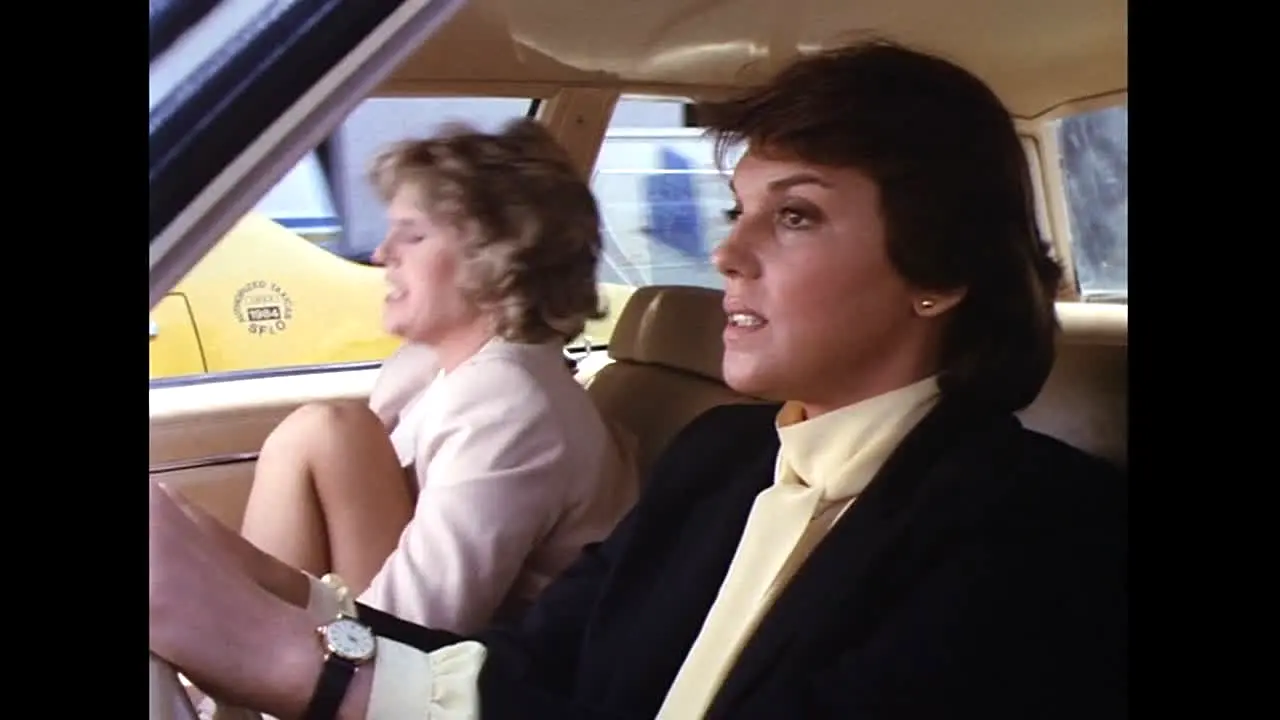 Cagney & Lacey live