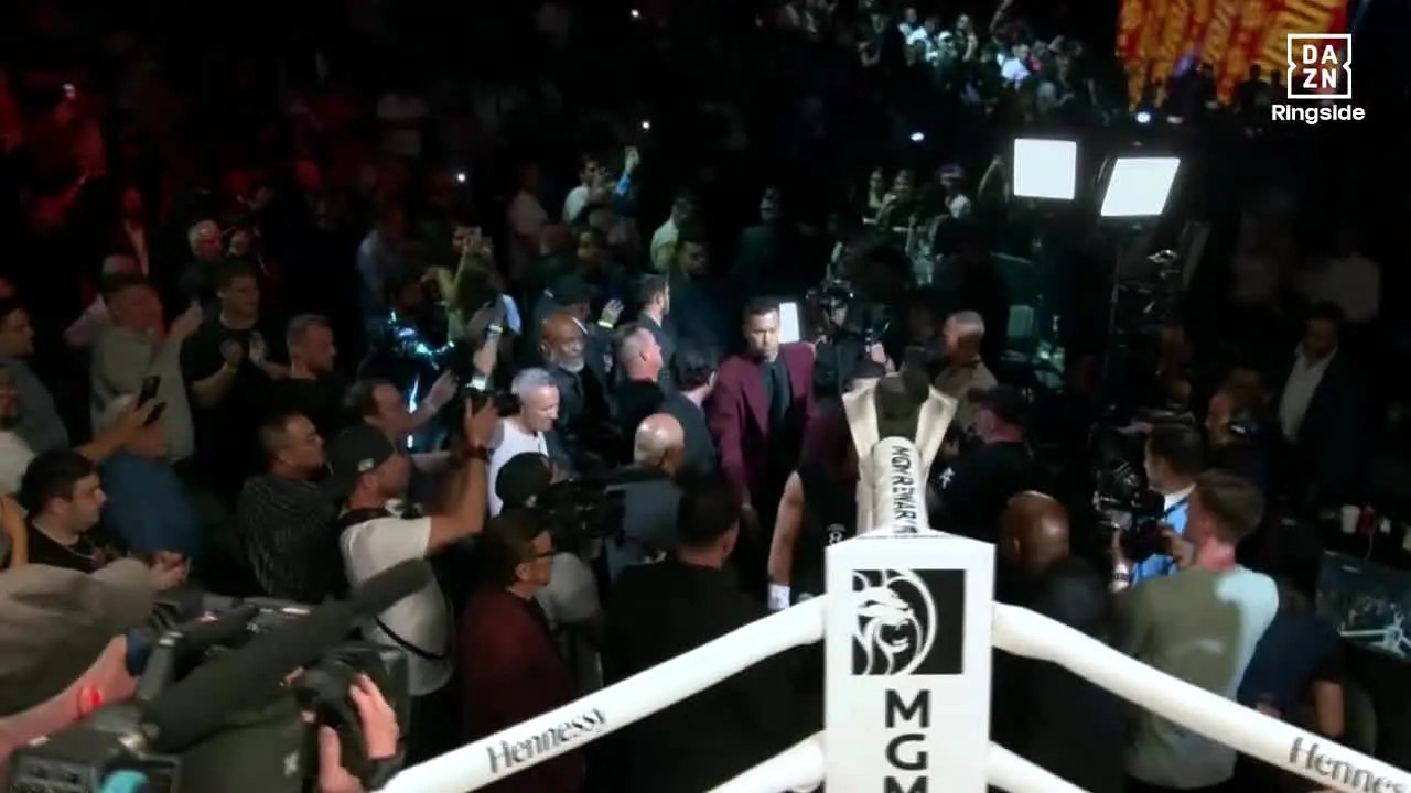 DAZN Ringside — прямой эфир