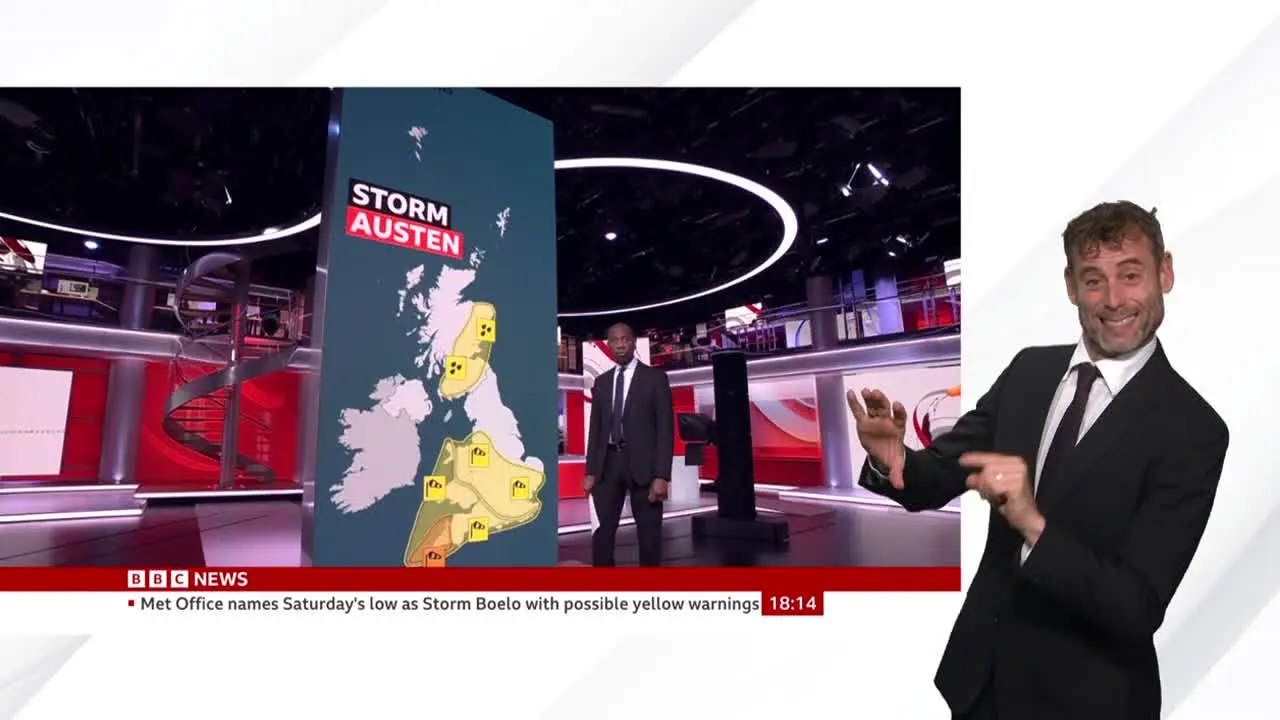 BBC News live