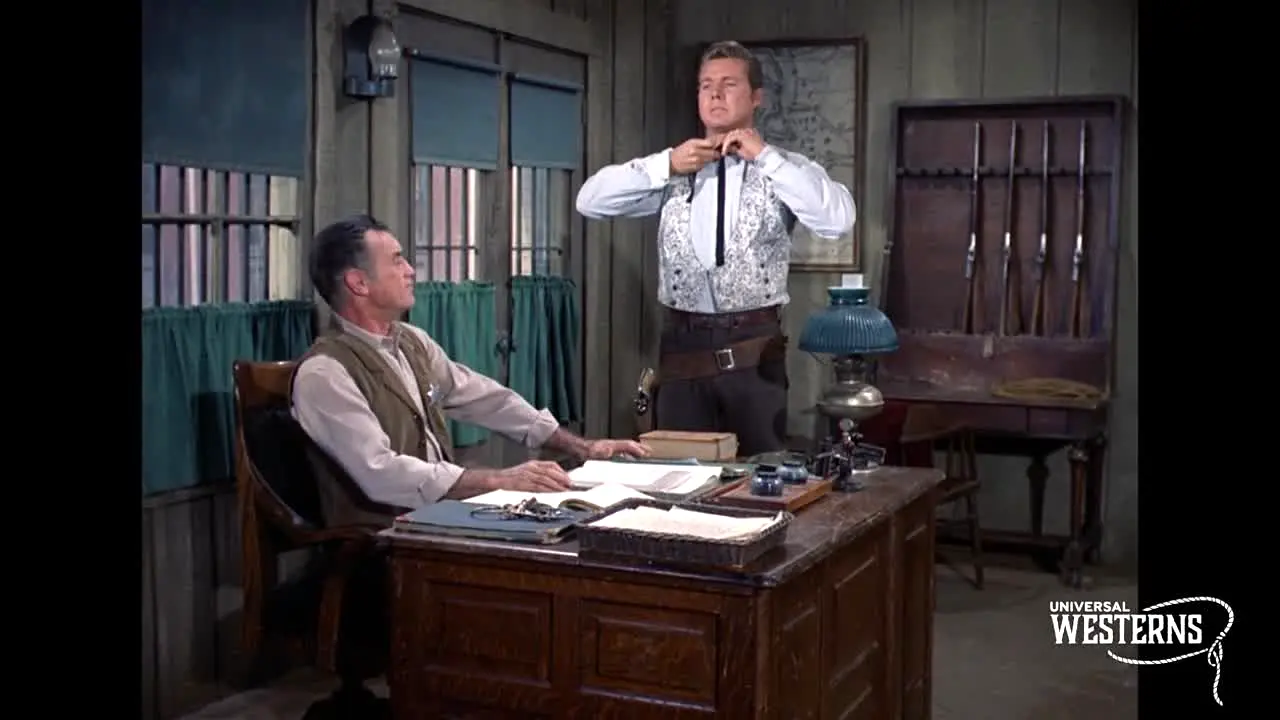 Universal Westerns live