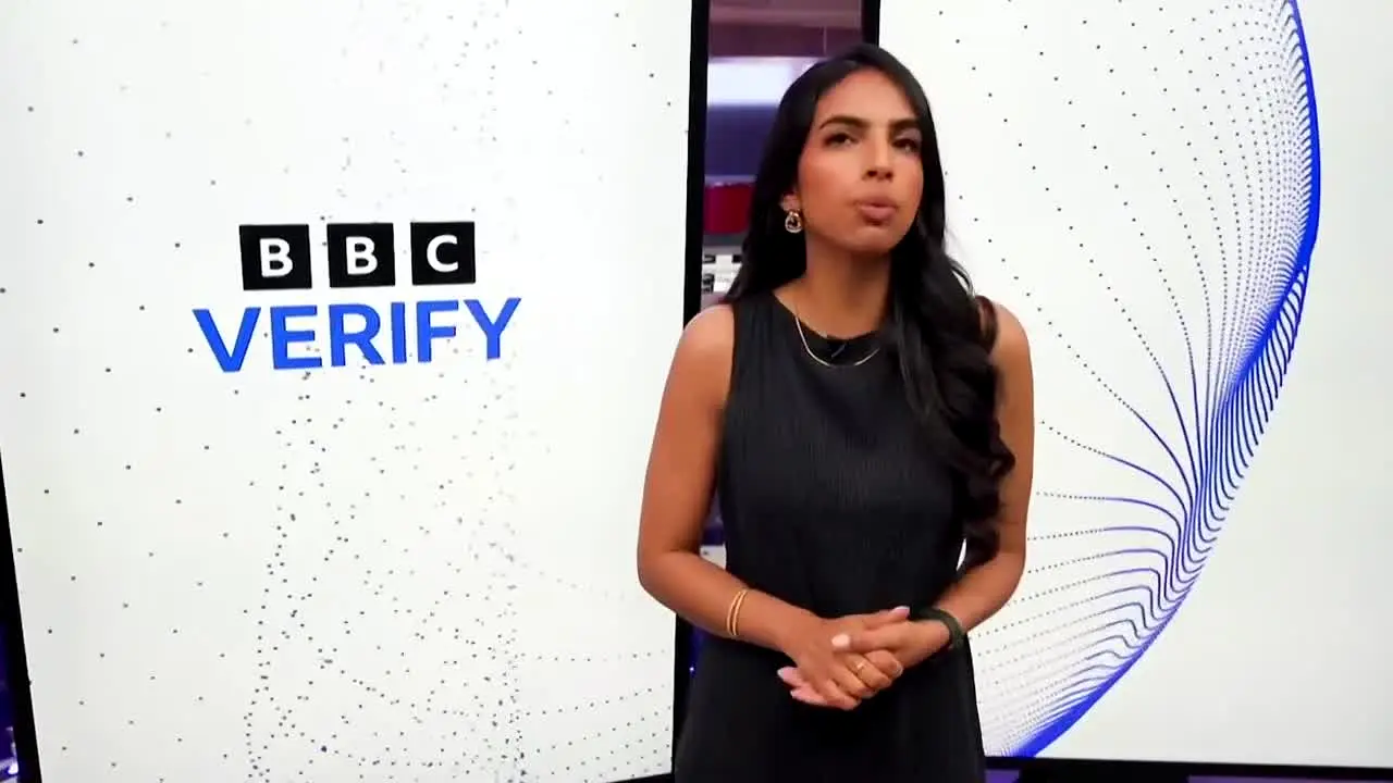 BBC News live