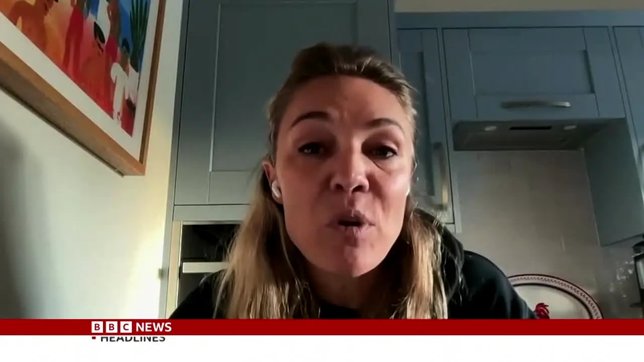 BBC News live