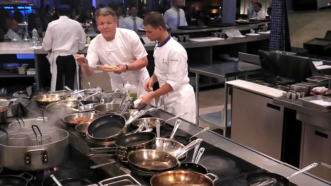 Gordon Ramsay's Hell's Kitchen in diretta