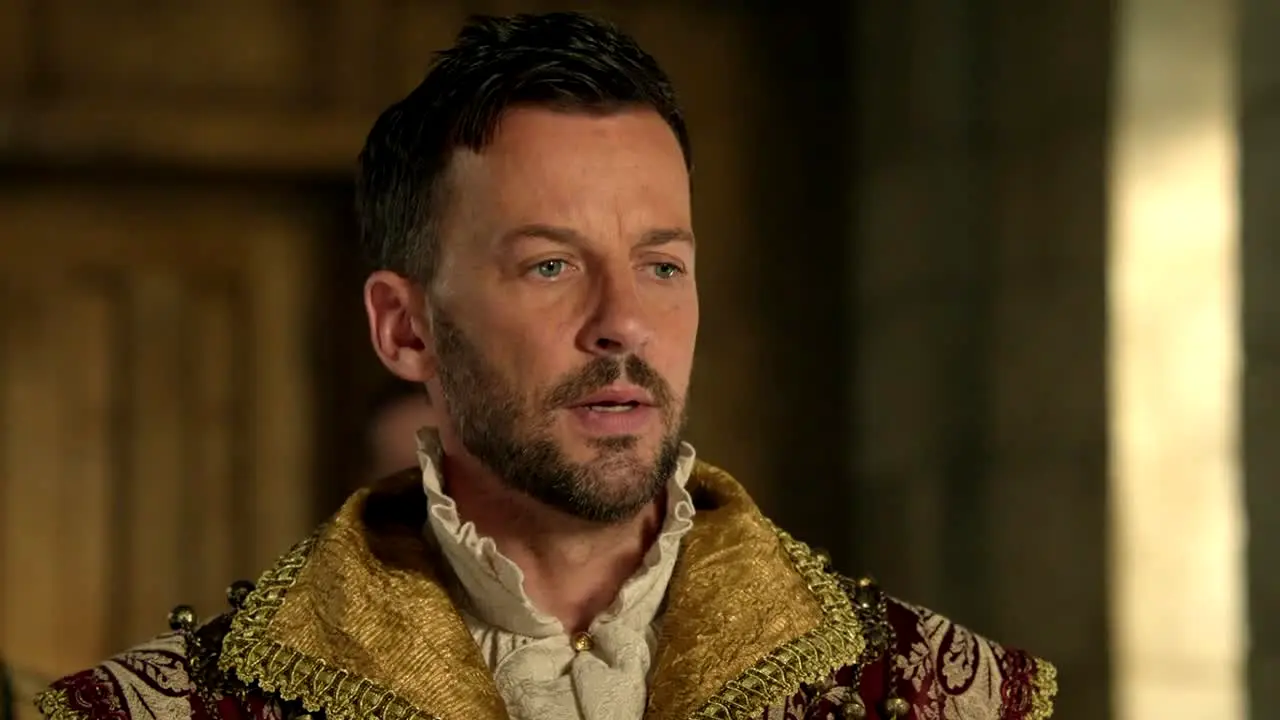 Pluto TV Royal Drama live