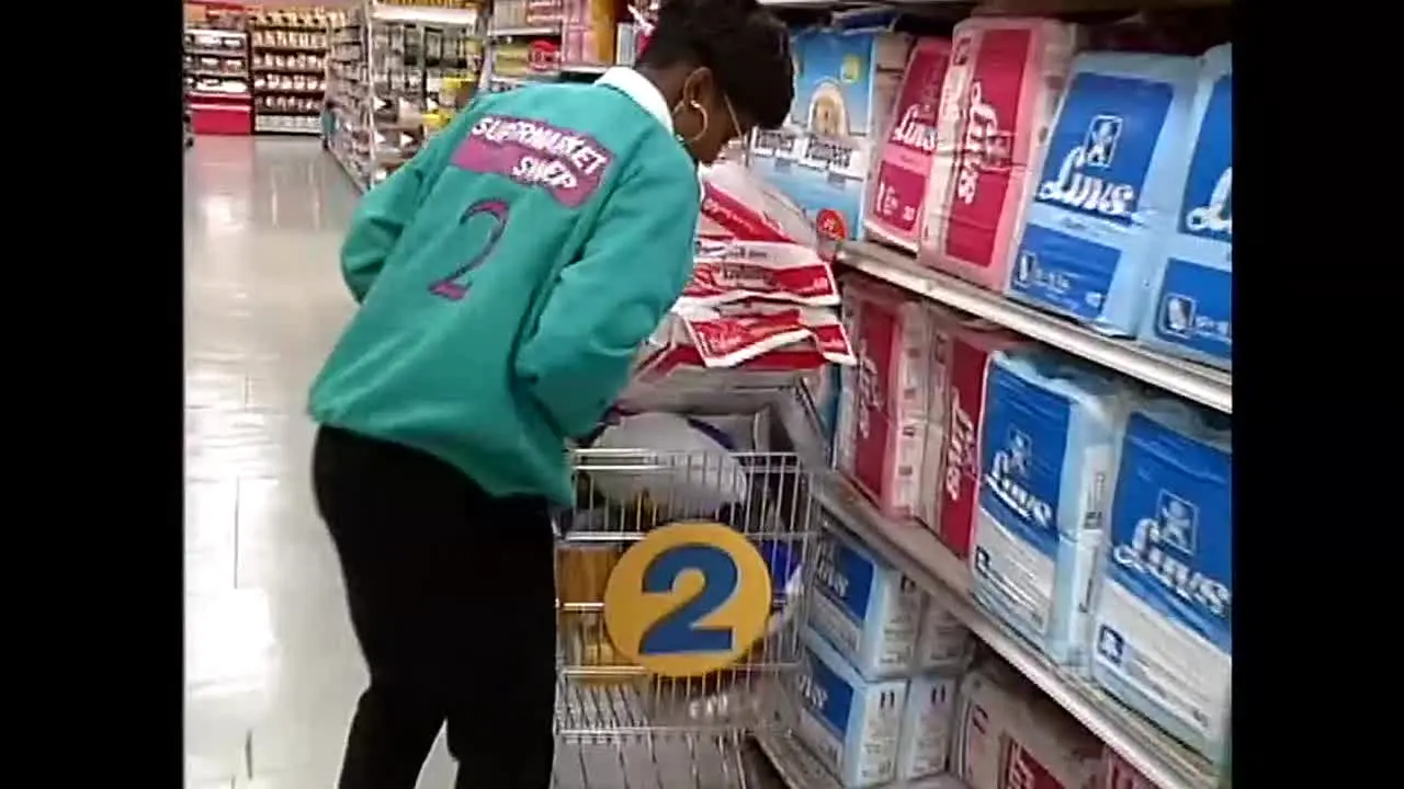 Supermarket Sweep live