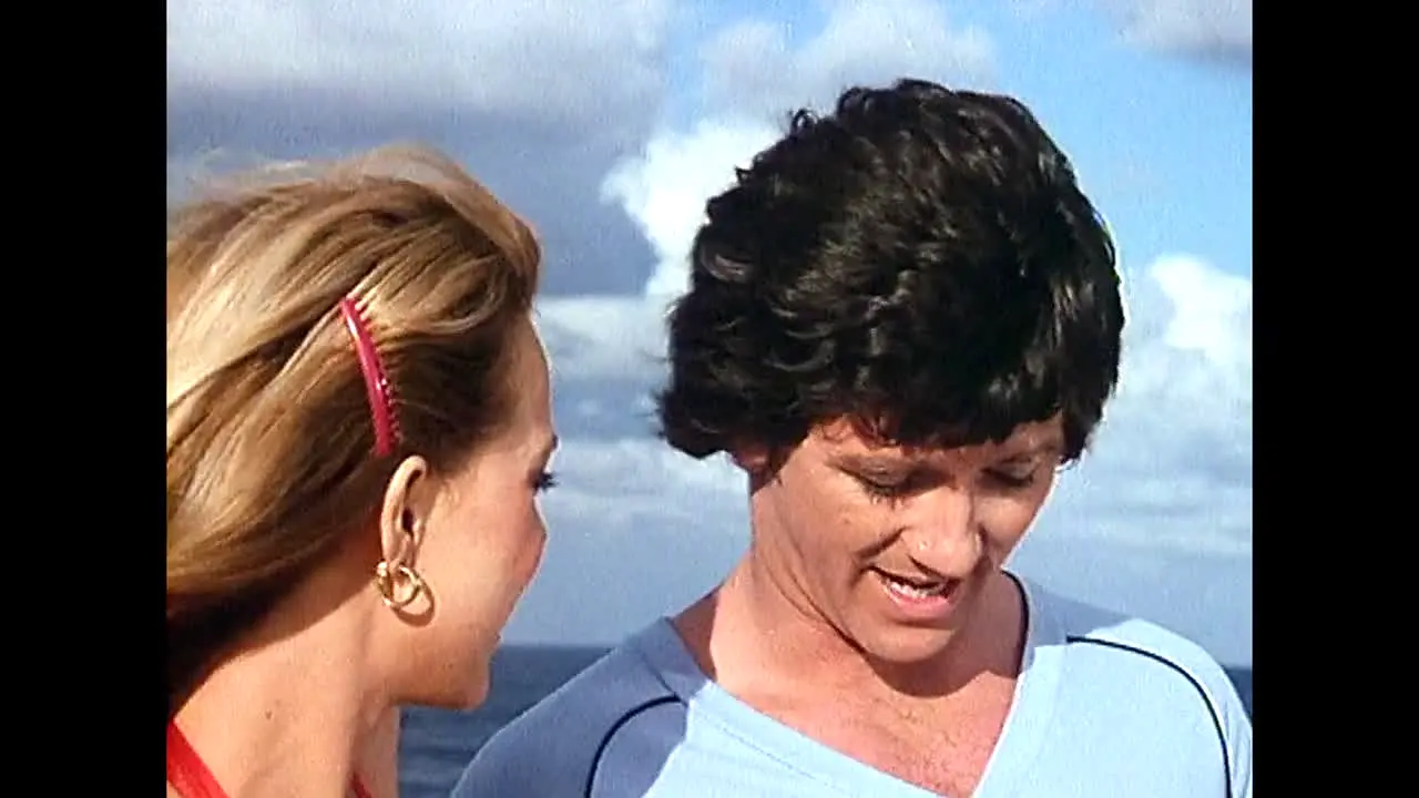 Love Boat in diretta