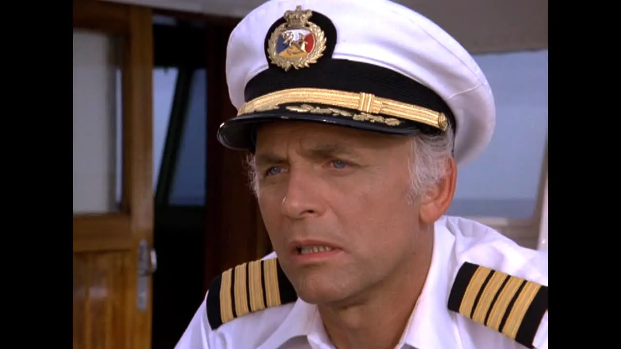 Love Boat live
