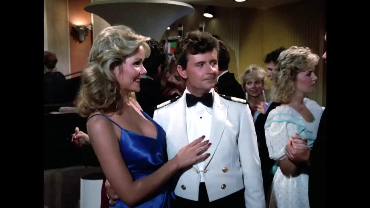 Love Boat live