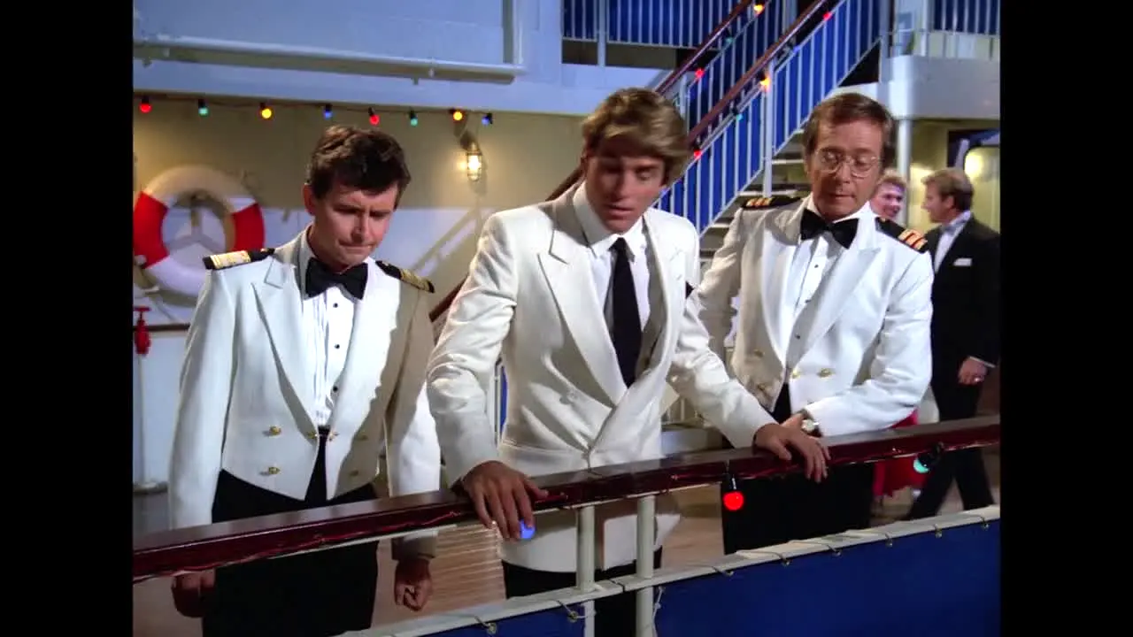 Love Boat live
