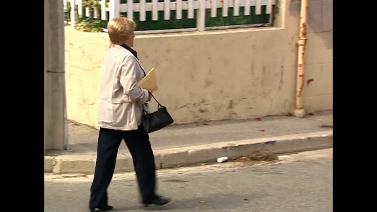 Plus Belle la Vie 2 live