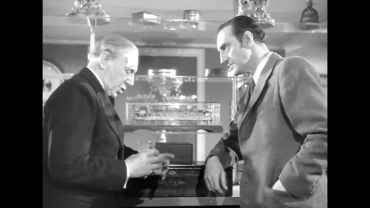 Pluto TV Sherlock Holmes live