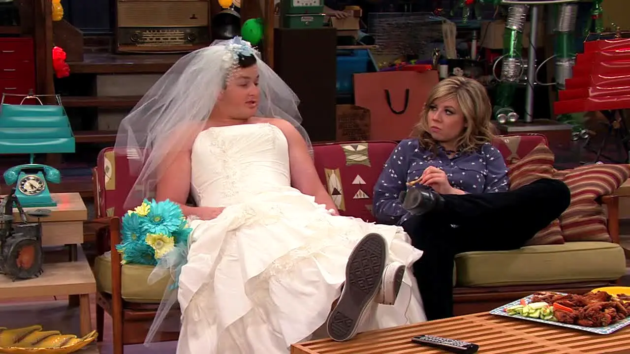 iCarly TV live