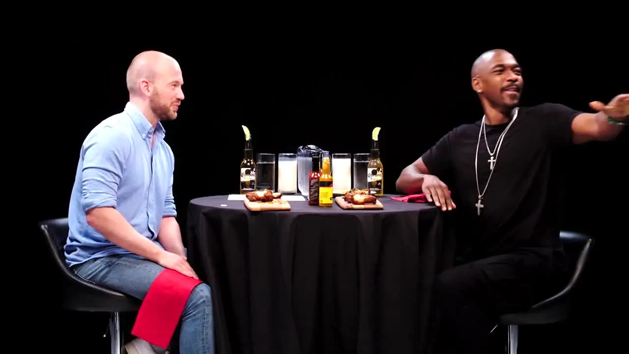 Hot Ones live