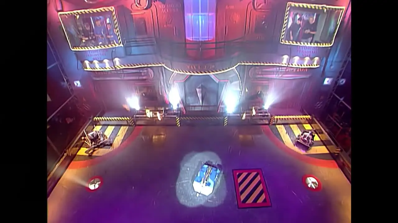 Robot Wars by Mech+ — прямой эфир
