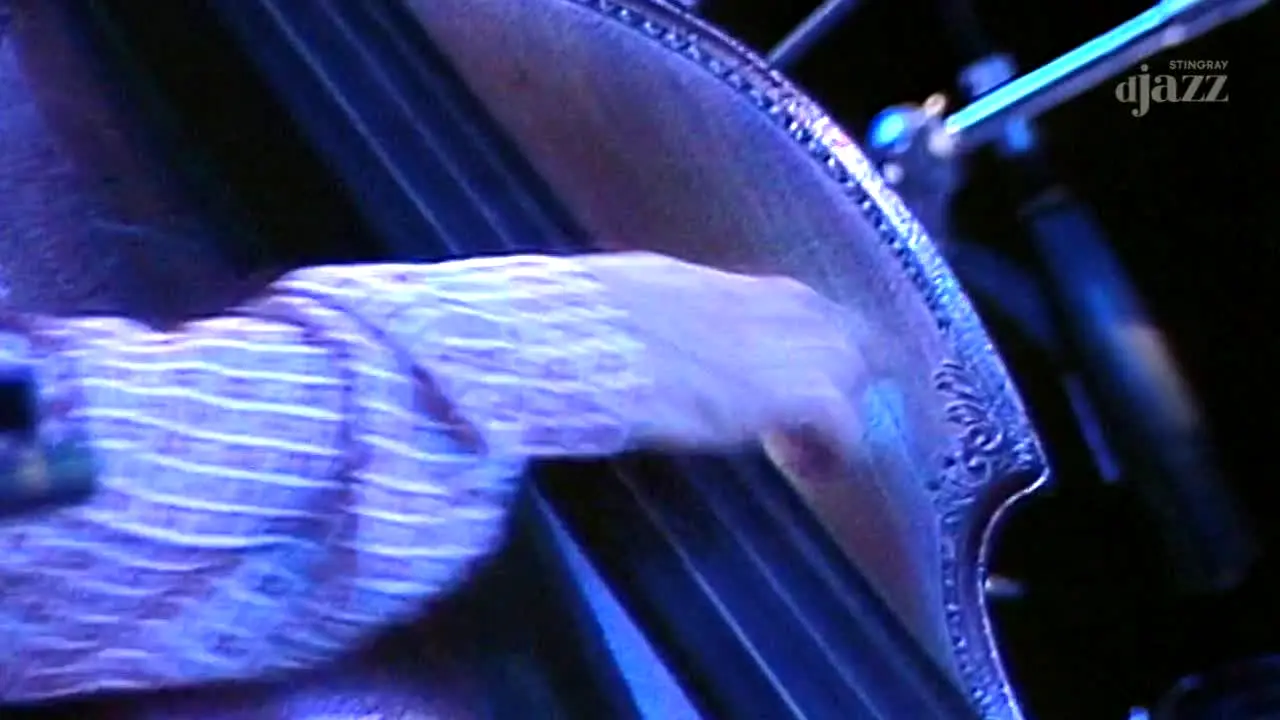 Stingray DJAZZ live