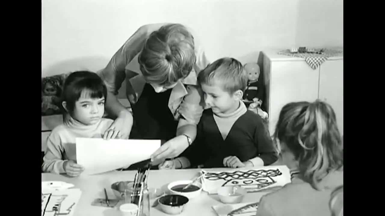 DDR TV-Archiv na żywo