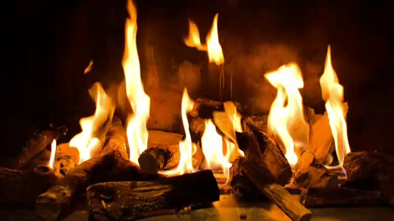 Fireplace Vibes in diretta