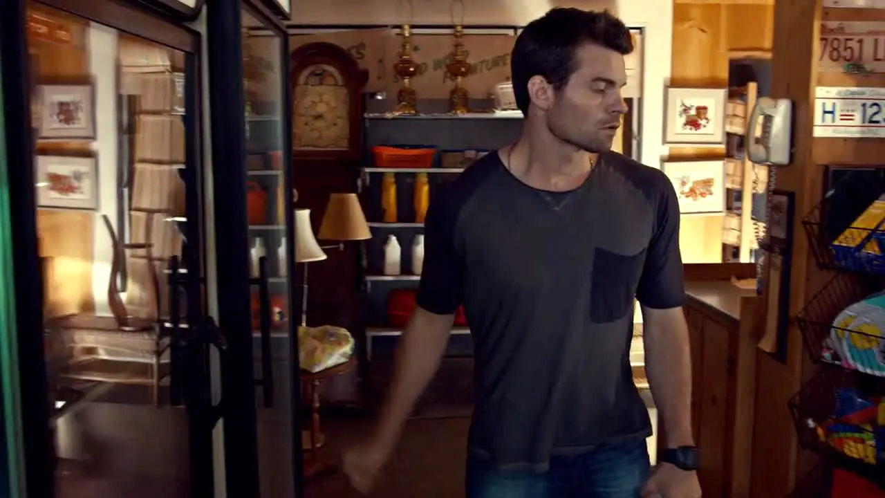 Saving Hope live