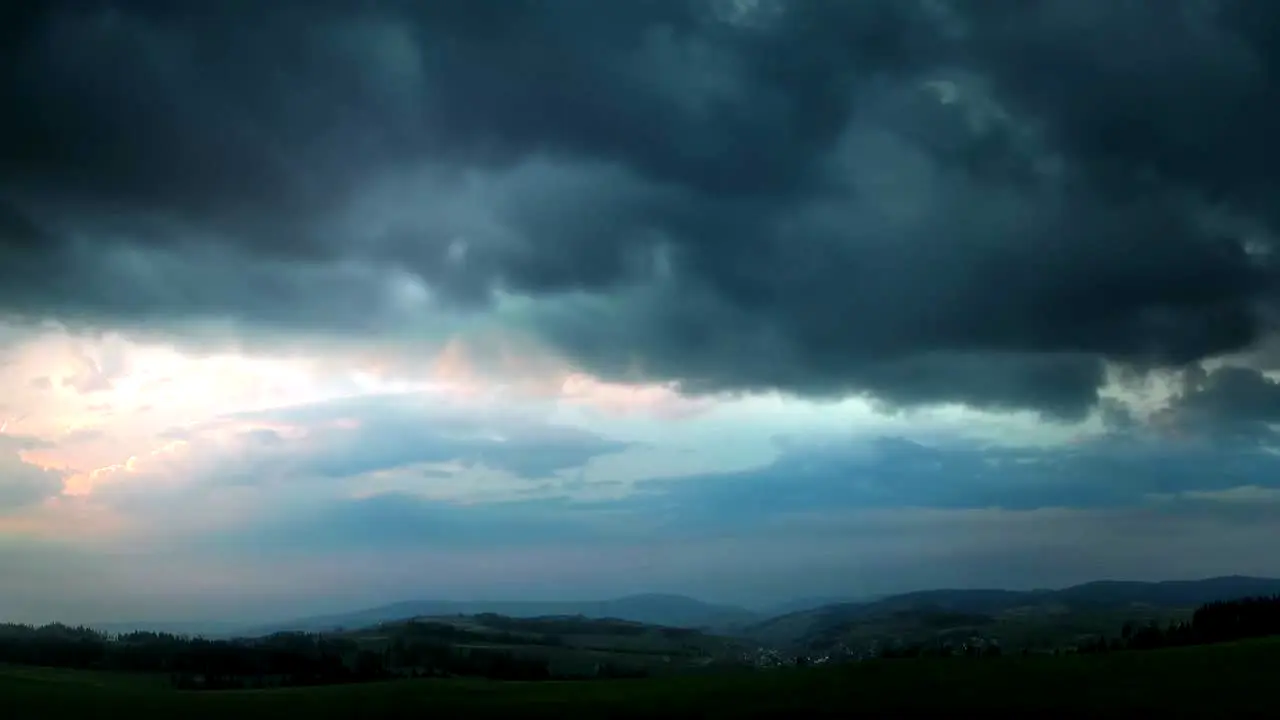 Storm Vibes live