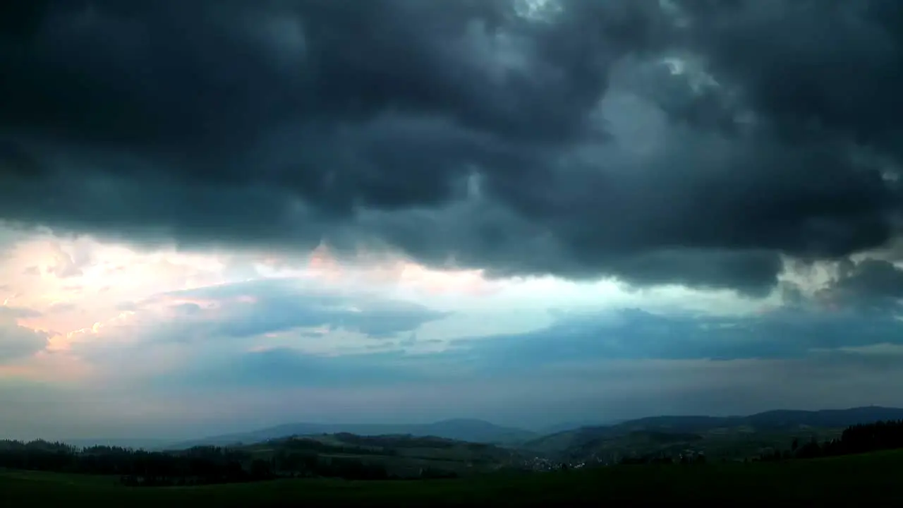 Storm Vibes live