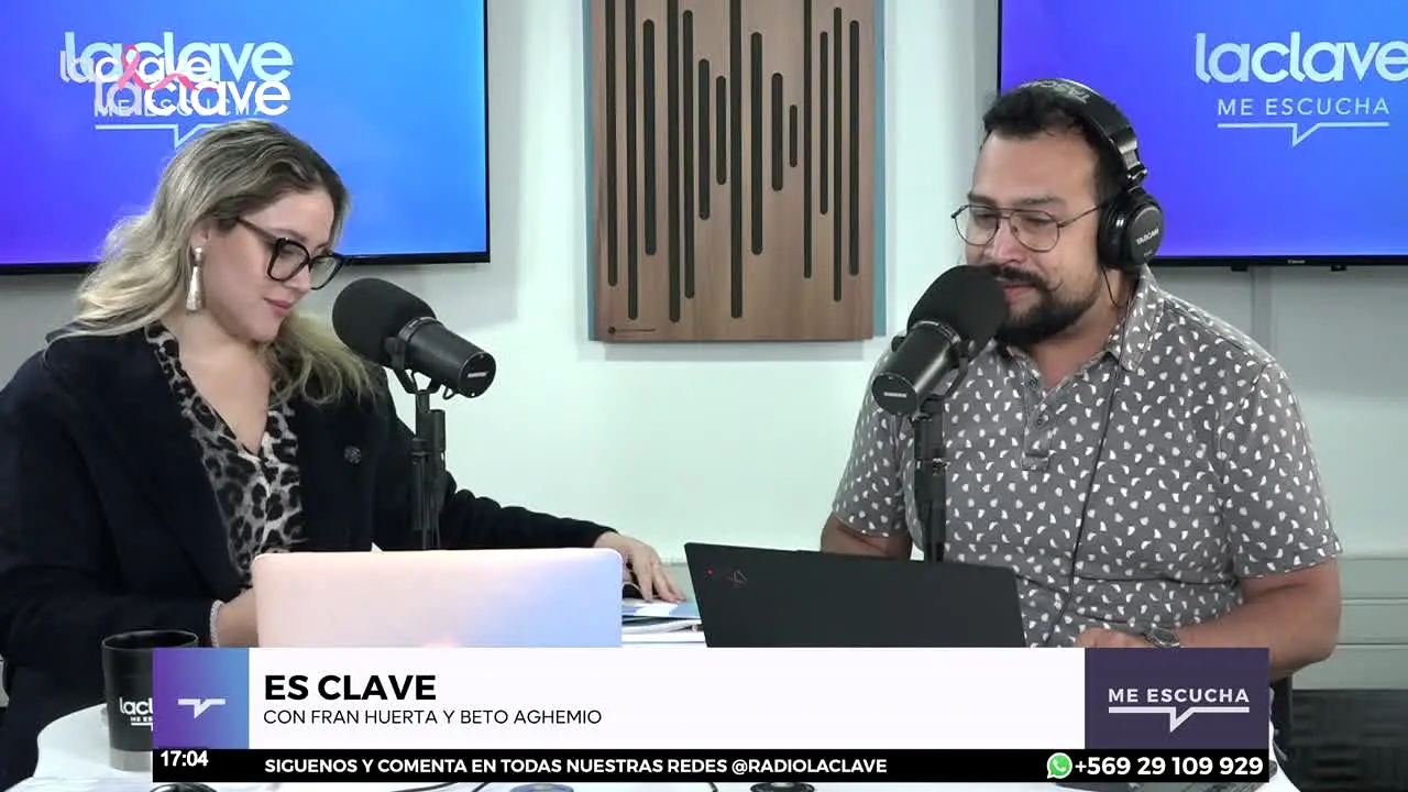 La Clave live