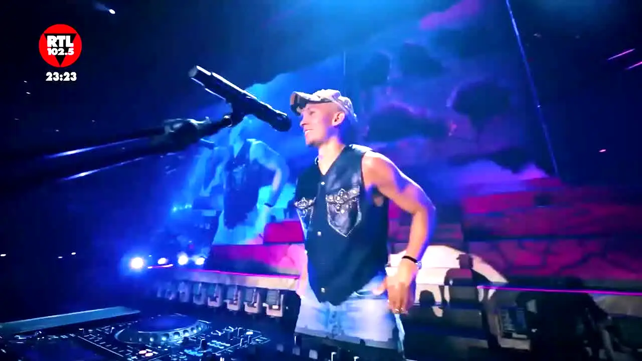 RTL 102.5 live