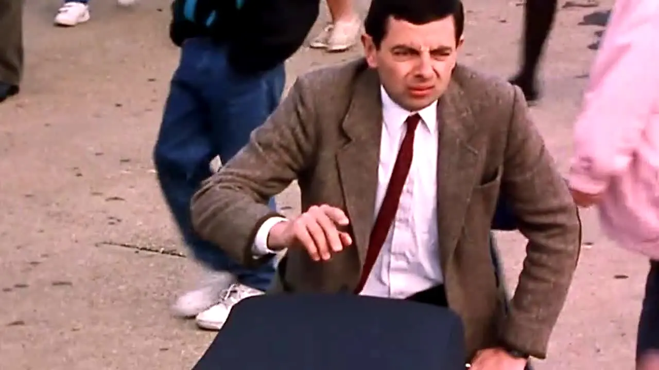 Mr. Bean - Live Action live