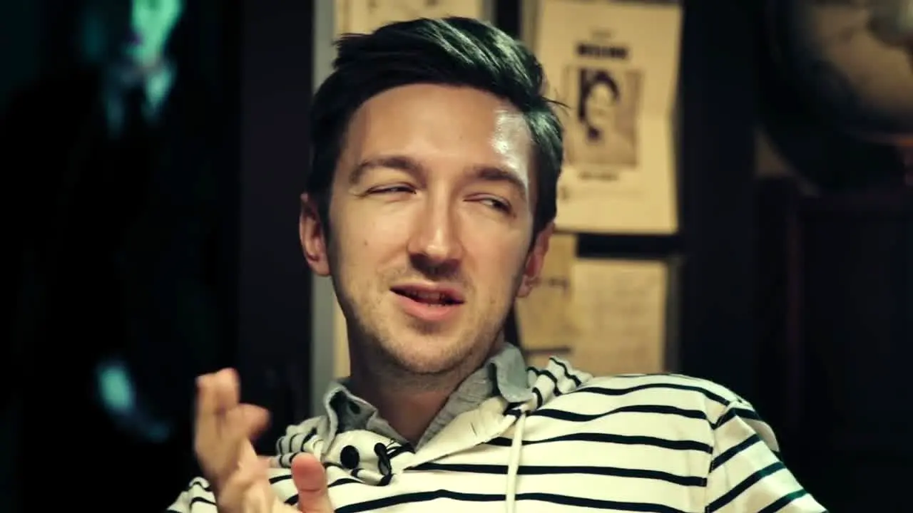 BuzzFeed Unsolved in diretta