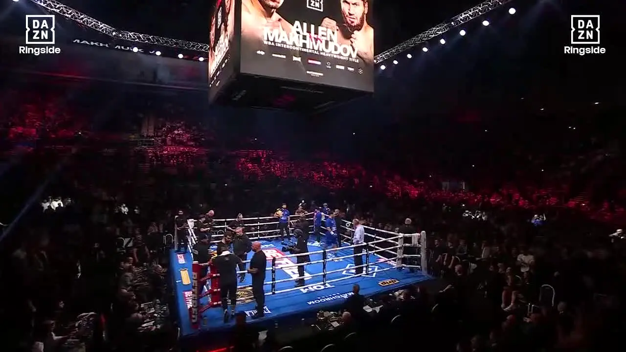 DAZN Ringside live