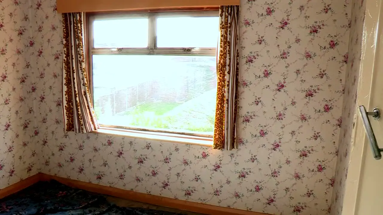 Homes Under the Hammer in diretta