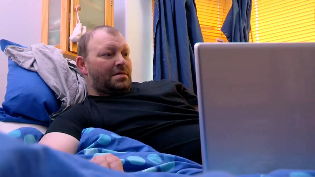 Obsessive Compulsive Cleaners live