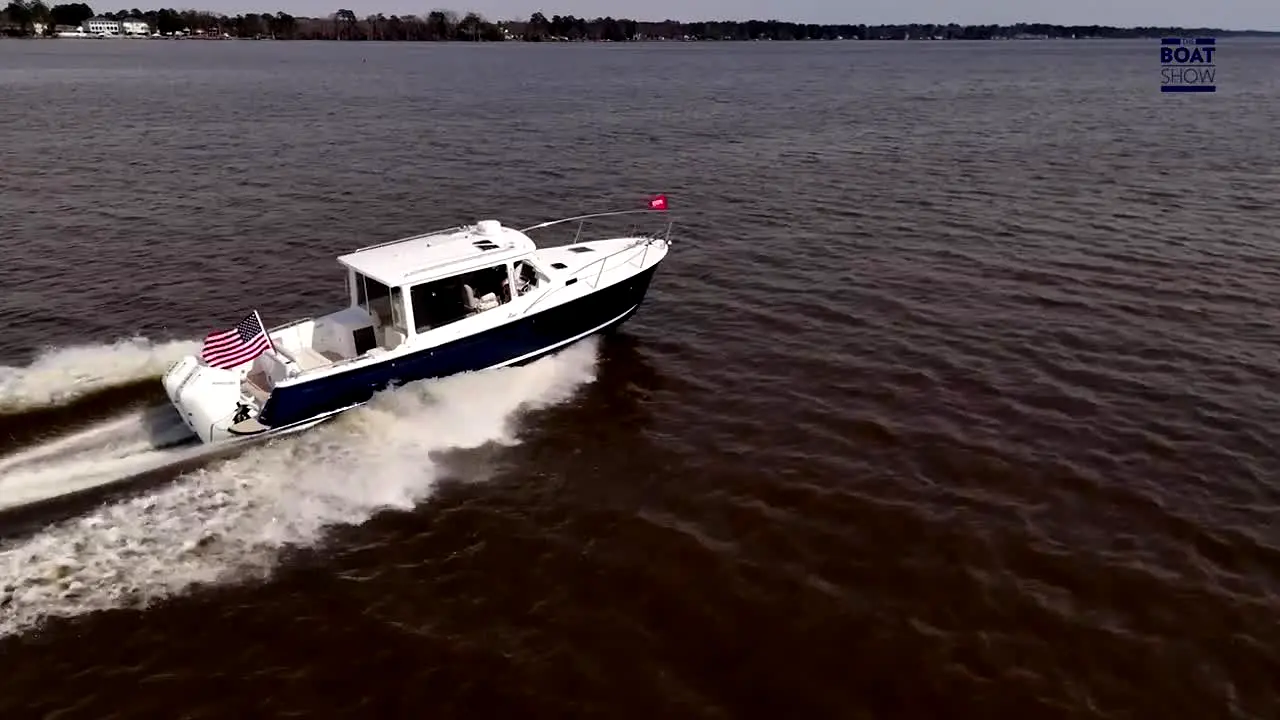 The Boat Show live